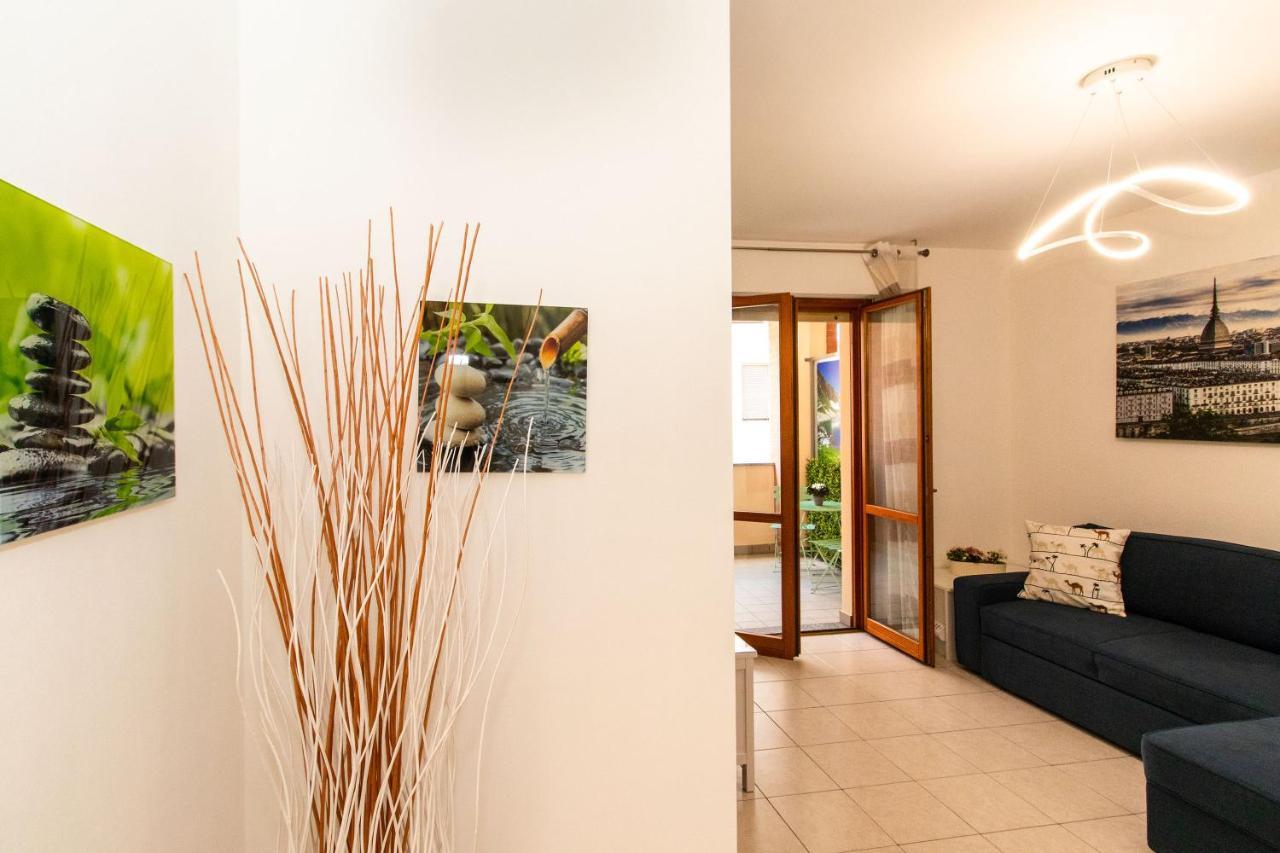 Come Casa Like Home Apartment With Parking تورينو المظهر الخارجي الصورة