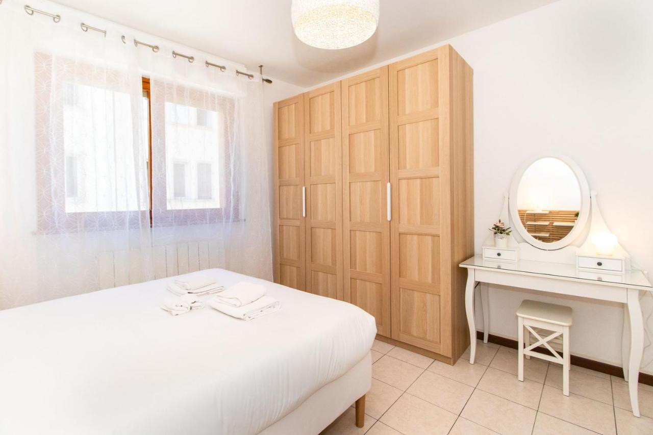 Come Casa Like Home Apartment With Parking تورينو المظهر الخارجي الصورة