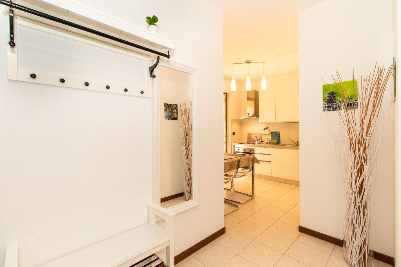 Come Casa Like Home Apartment With Parking تورينو المظهر الخارجي الصورة