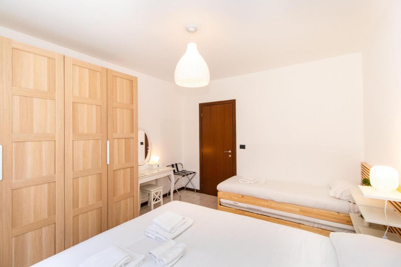 Come Casa Like Home Apartment With Parking تورينو المظهر الخارجي الصورة
