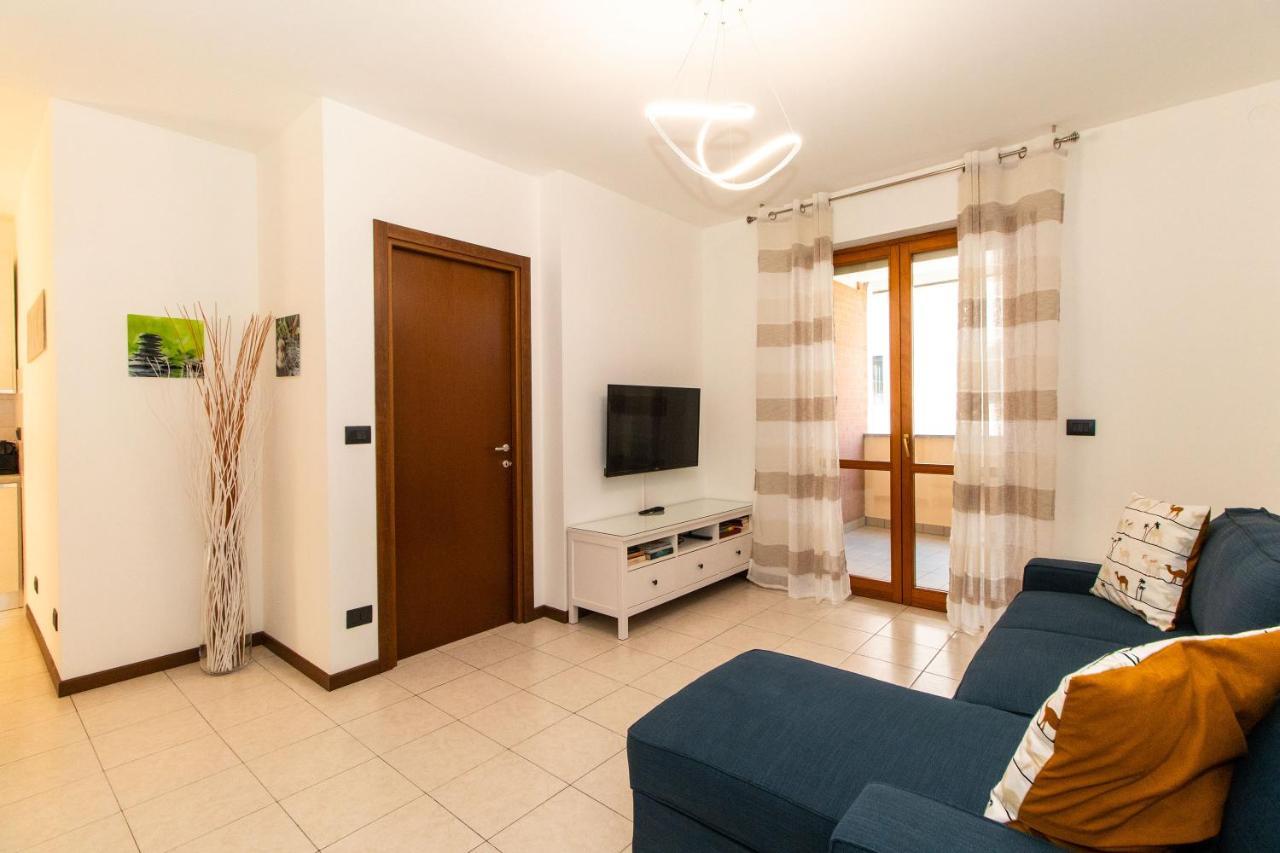 Come Casa Like Home Apartment With Parking تورينو المظهر الخارجي الصورة